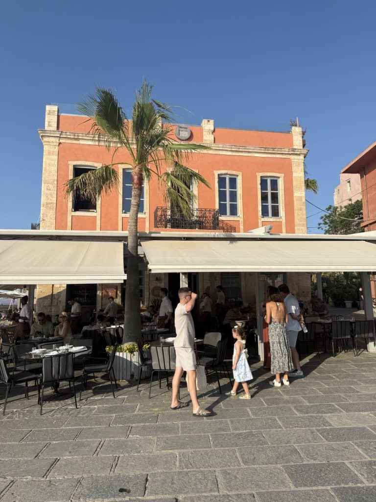Chania best restaurants - Pallas from outside