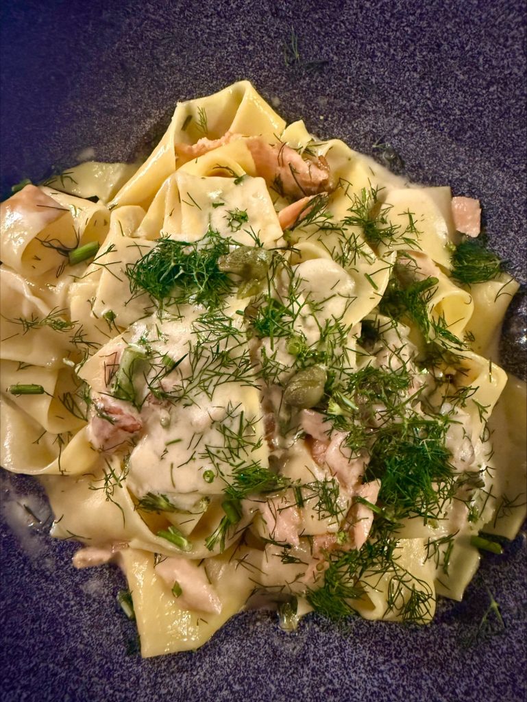 Kertos creamy salmon pasta