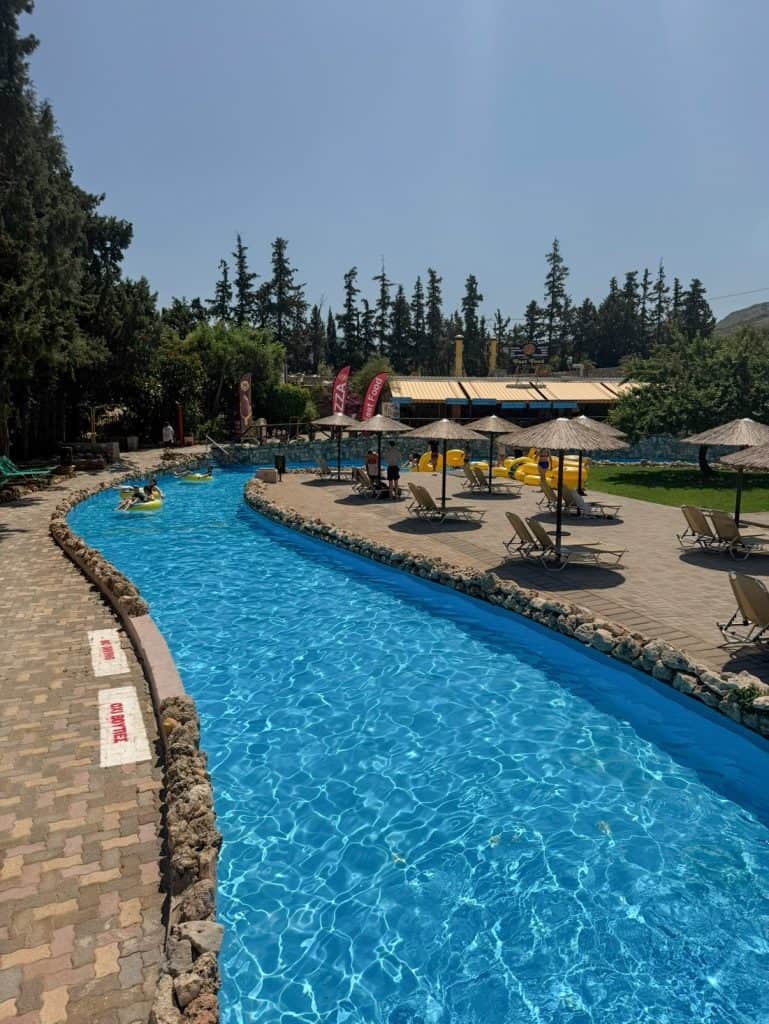 Lazy River Limnoupolis waterpark