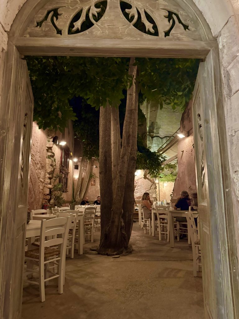 Mesostrato, Chania