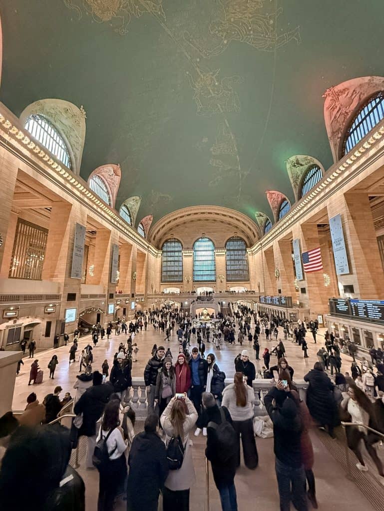 Grand Central Station New York ceiling