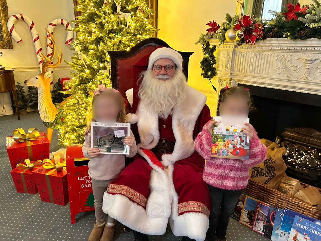 Story Time with Santa - Liverpool Town Hall 2