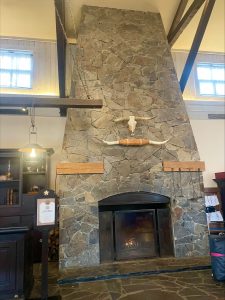 Hotel Cheyenne Disneyland Paris interior