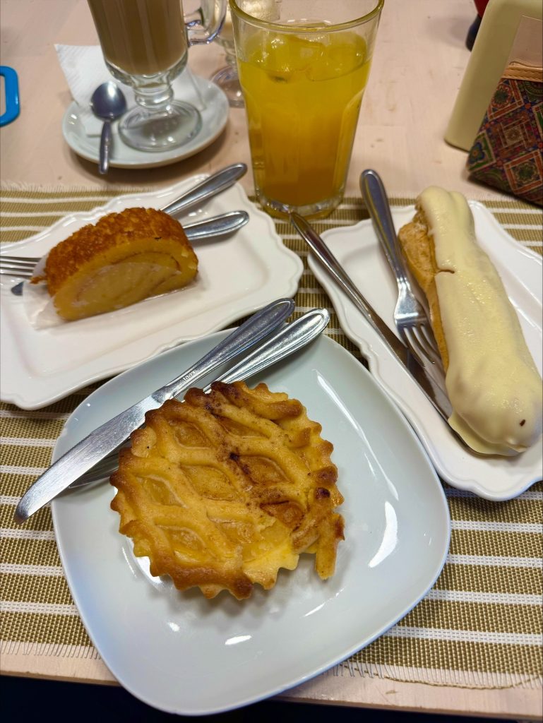 Tavira - Flavour - cakes