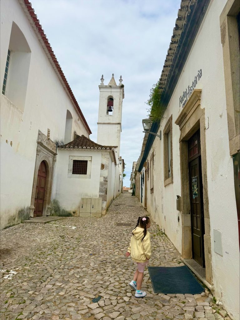 Tavira - Igreja da Misericórdia entrance