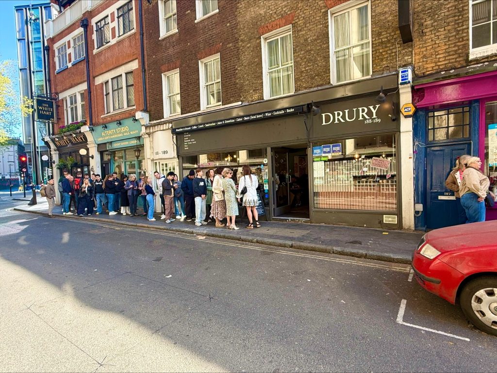 Drury 188-189 queue