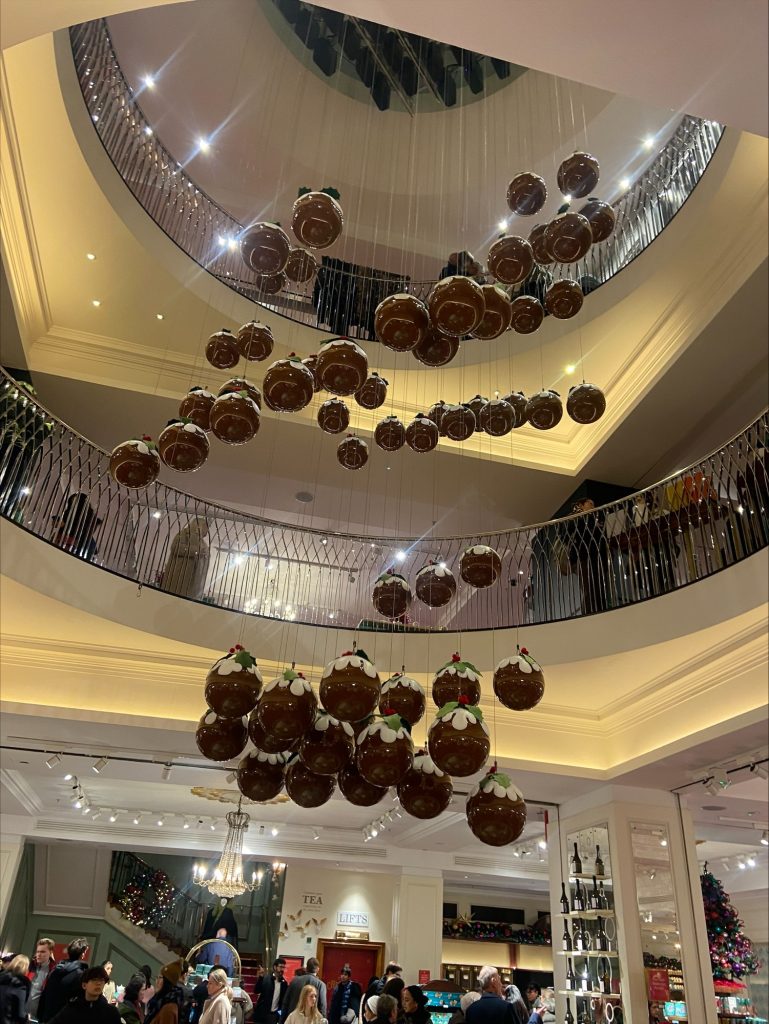 London Christmas Lights - Fortnum and Mason 3