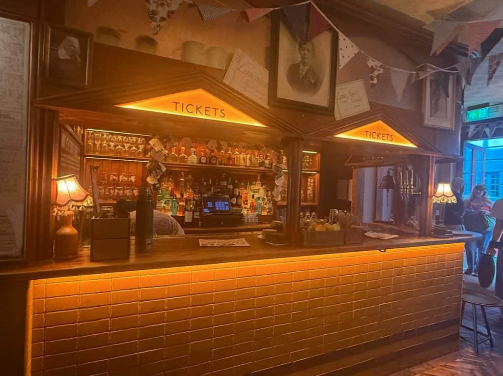 Cahoots bar London